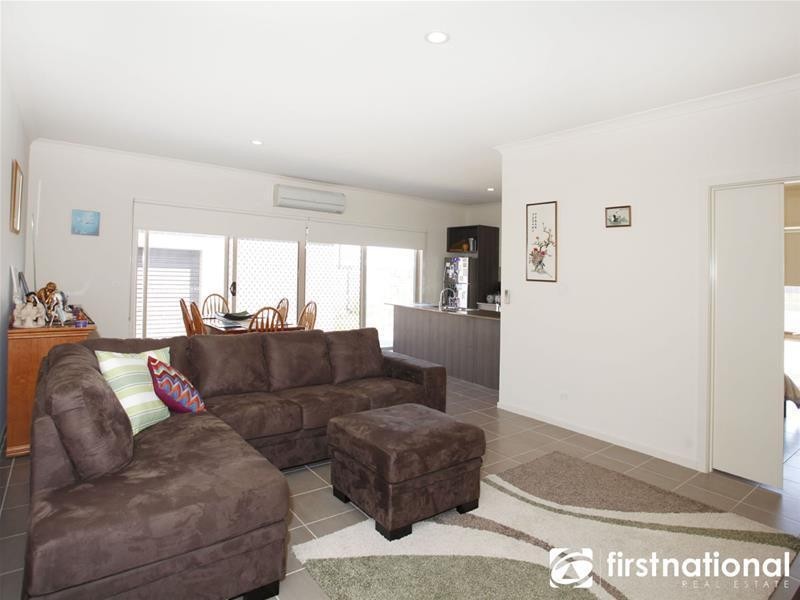 16 Haakman Way, Pakenham VIC 3810