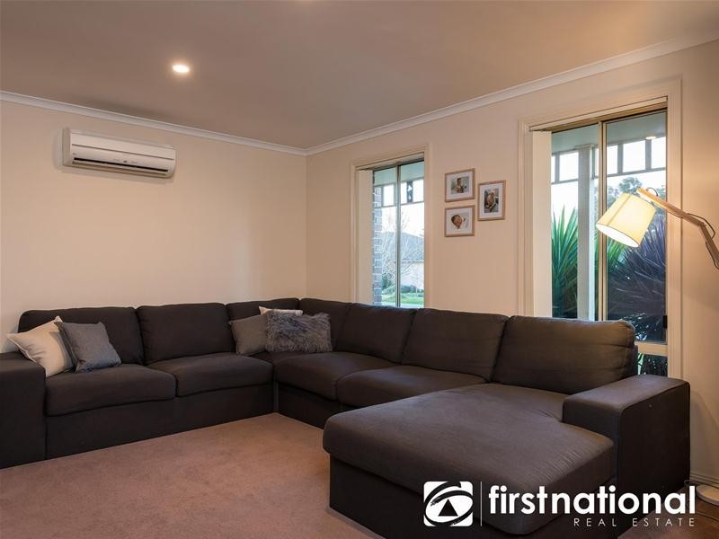 34 Charles Street, Koo Wee Rup VIC 3981