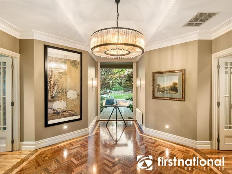 112-118 Buchanan Road, Berwick VIC 3806