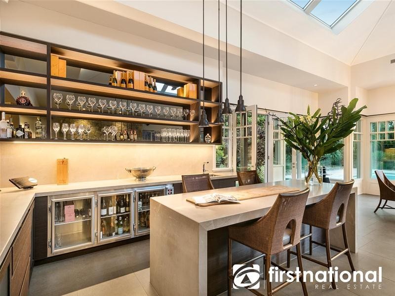 112-118 Buchanan Road, Berwick VIC 3806