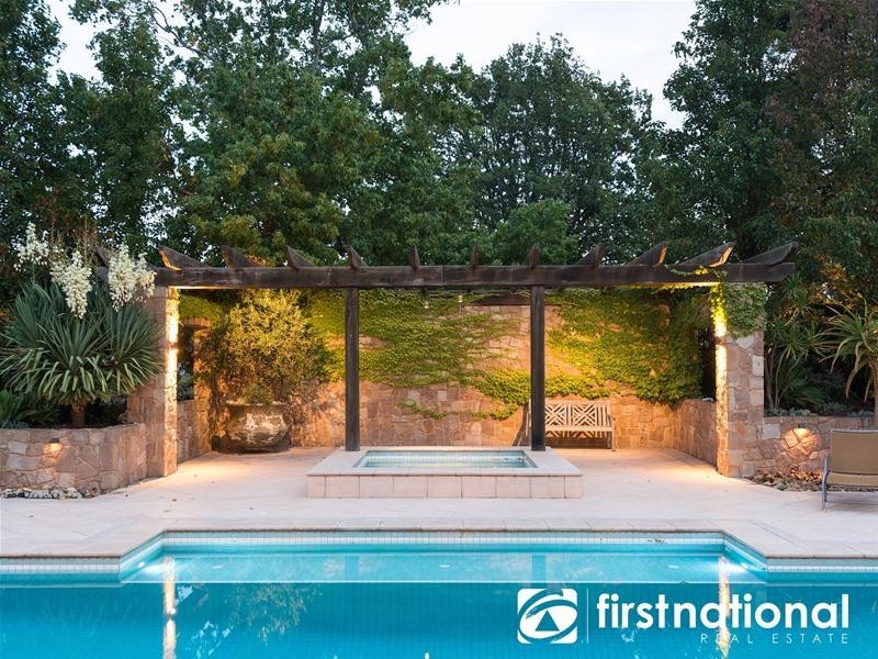 112-118 Buchanan Road, Berwick VIC 3806