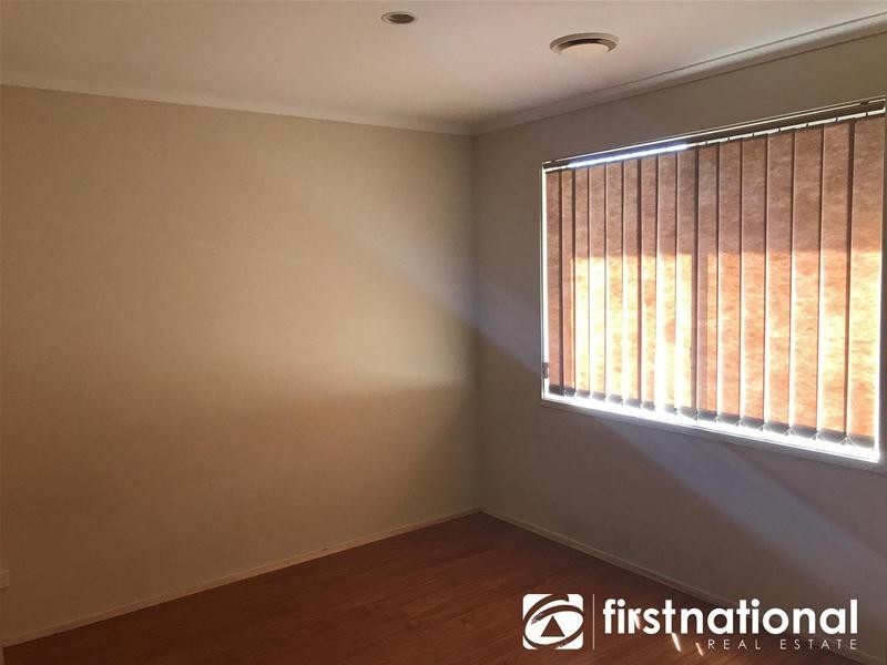 6 Demint Walk, Narre Warren South VIC 3805