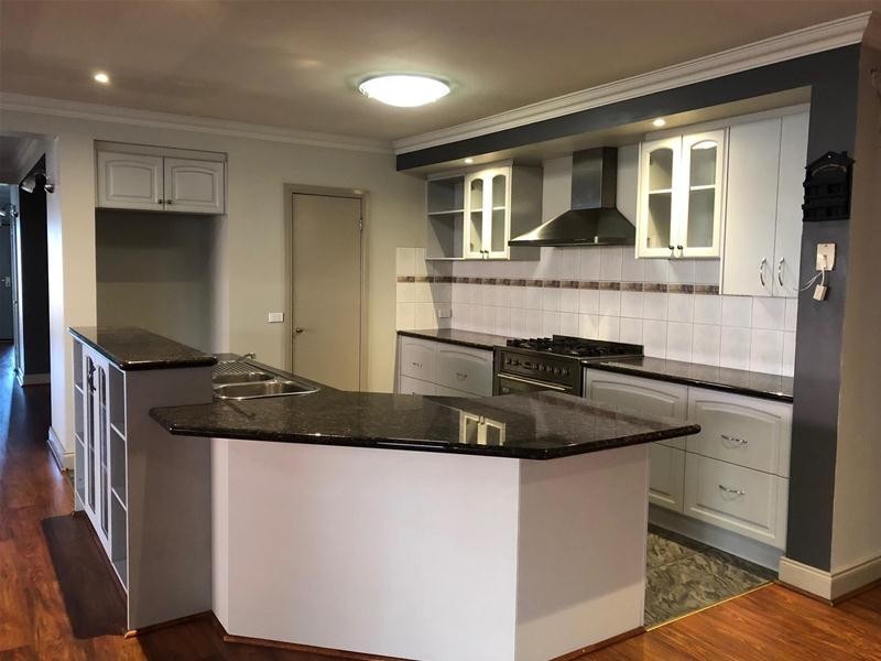 26 Cashmere Crescent, Berwick VIC 3806