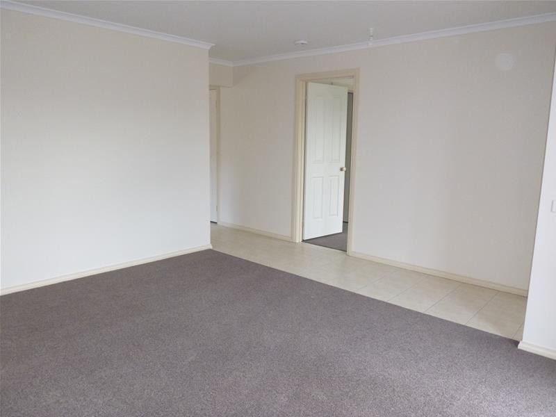 9 Wisteria Court, Pakenham VIC 3810