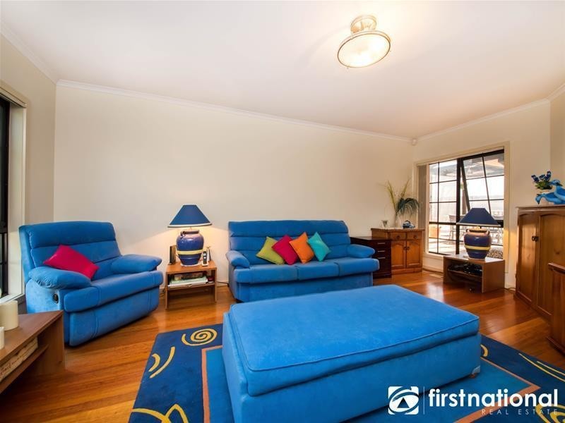 39 Jarryd Crescent, Berwick VIC 3806