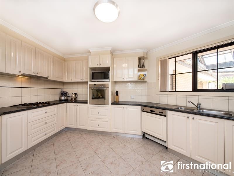 39 Jarryd Crescent, Berwick VIC 3806