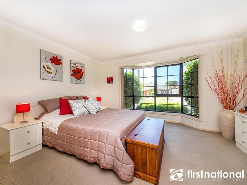 39 Jarryd Crescent, Berwick VIC 3806