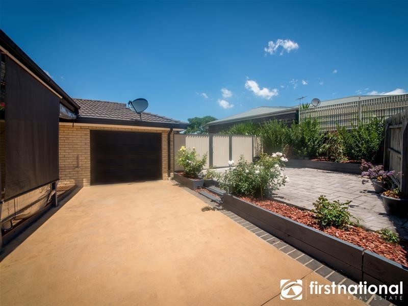 39 Jarryd Crescent, Berwick VIC 3806
