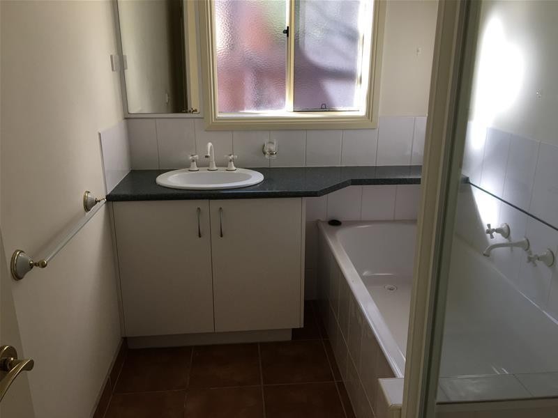 6 Mowbray Court, Berwick VIC 3806