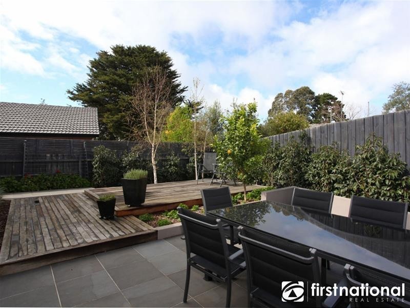 39 Gardiner Street, Berwick VIC 3806