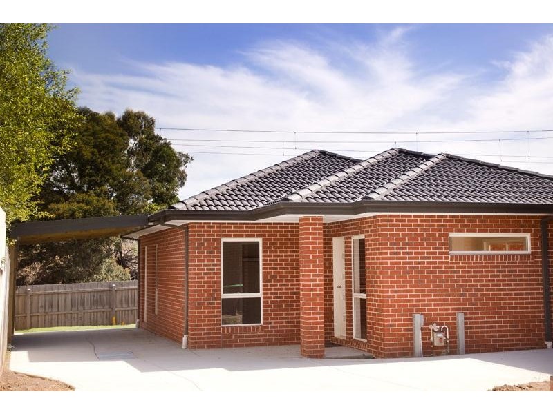 2/84 Sweeney Drive, Narre Warren VIC 3805