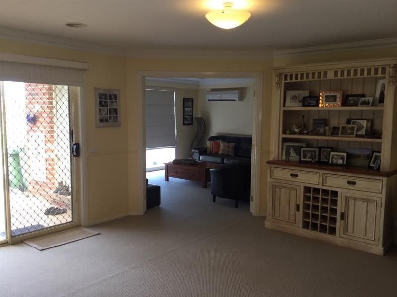 472 Princes Highway, Officer VIC 3809