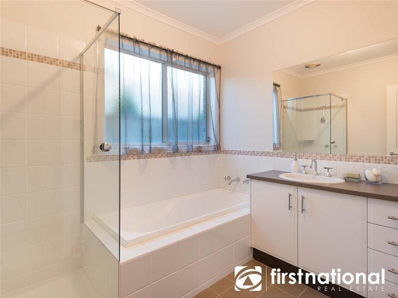 6 Packard Street, Berwick VIC 3806