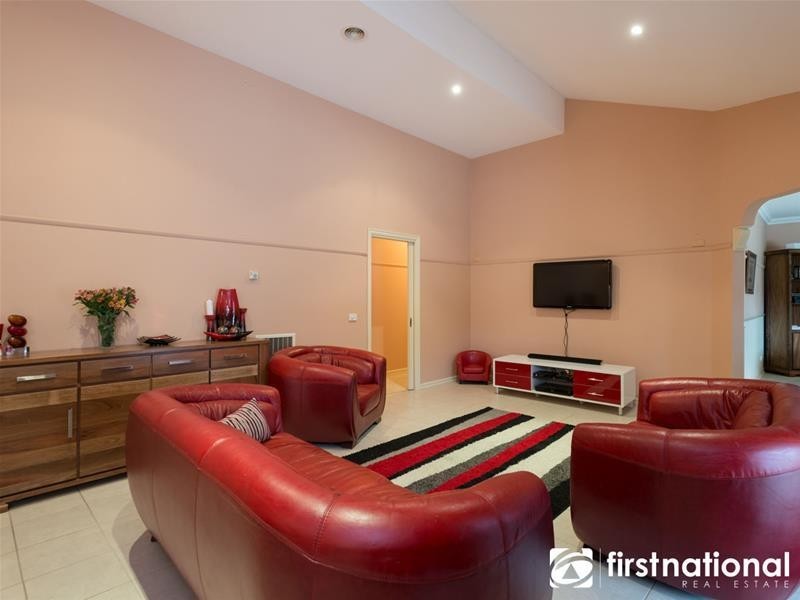 20 Carlisle Drive, Beaconsfield VIC 3807