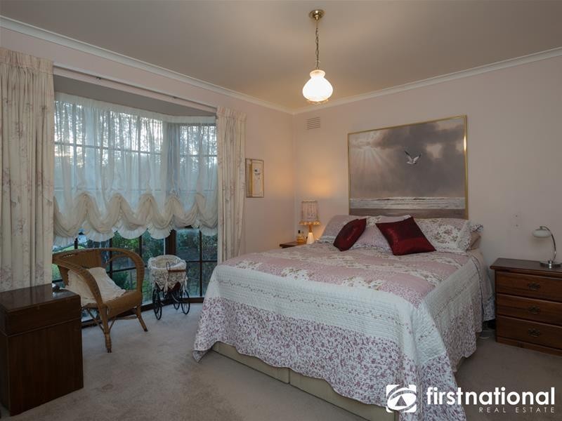 16 Souter Street, Beaconsfield VIC 3807