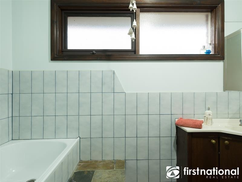 16 Souter Street, Beaconsfield VIC 3807