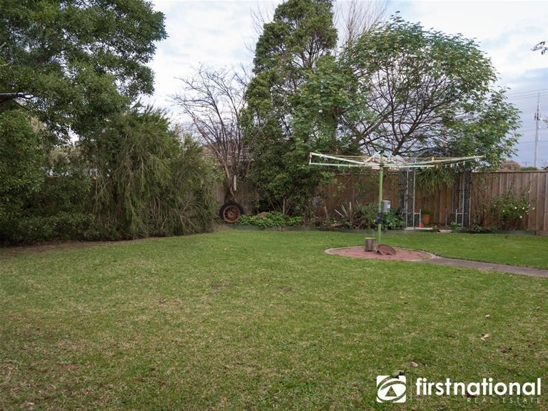 16 Souter Street, Beaconsfield VIC 3807