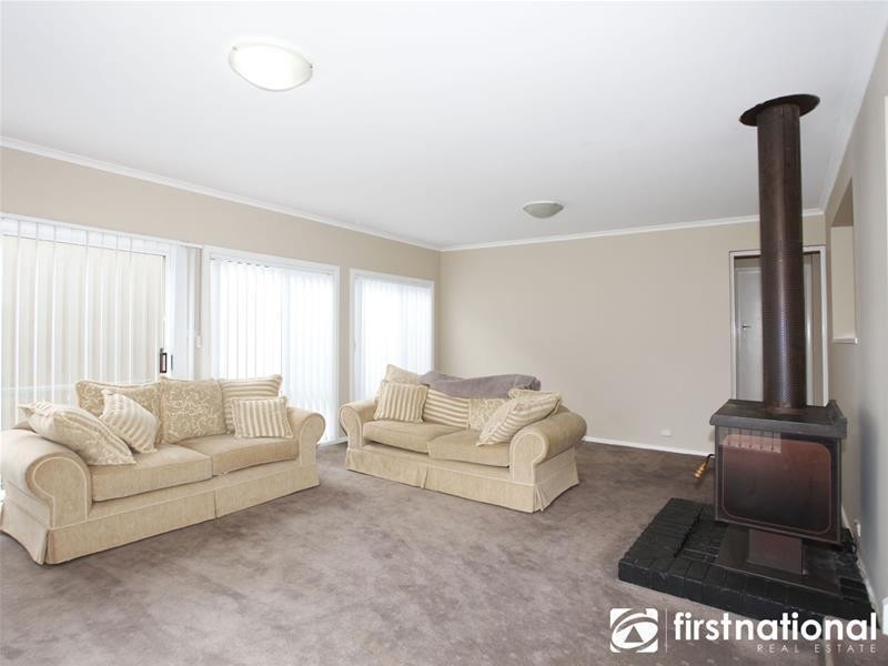 21 Snodgrass Street, Pakenham VIC 3810