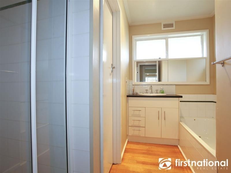 21 Snodgrass Street, Pakenham VIC 3810