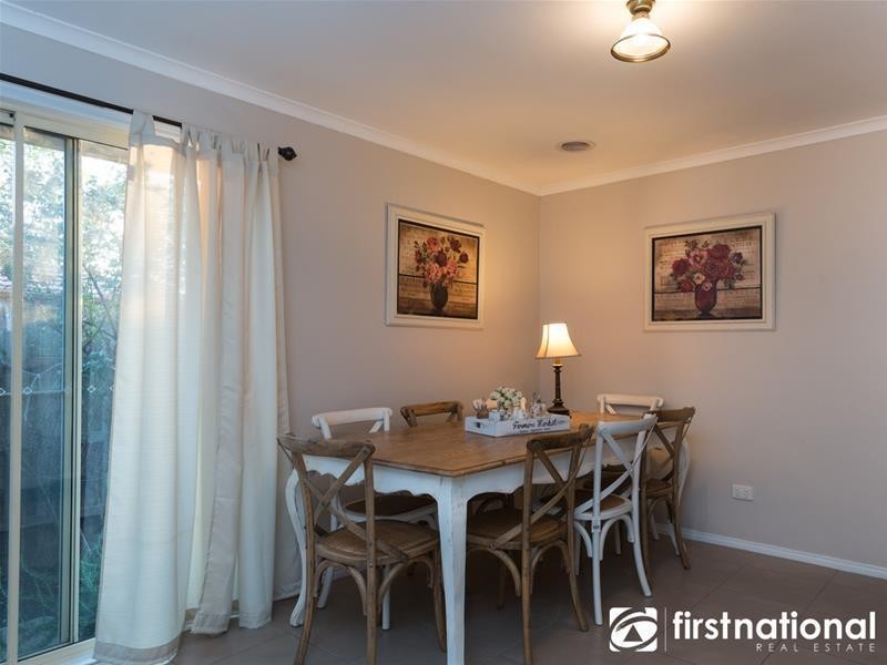42 Insignia Crescent, Berwick VIC 3806