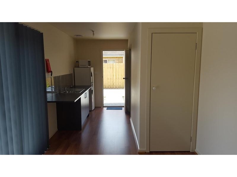 6/3 Lurline Street, Cranbourne VIC 3977