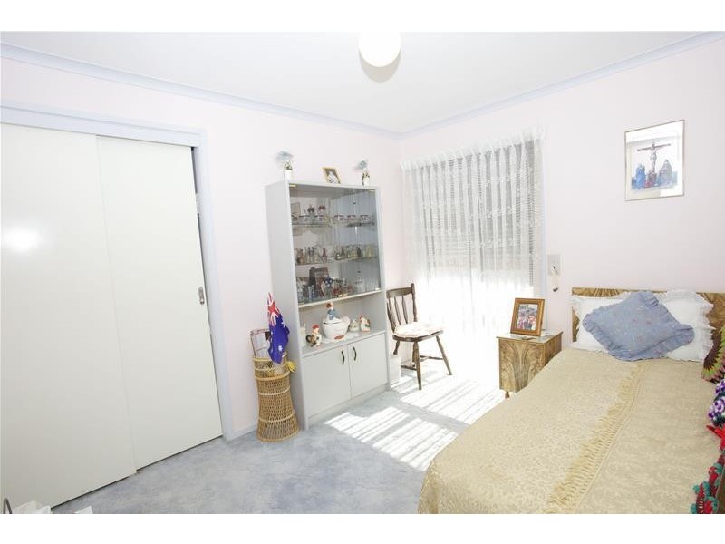 16 Anthony Court, Hallam VIC 3803