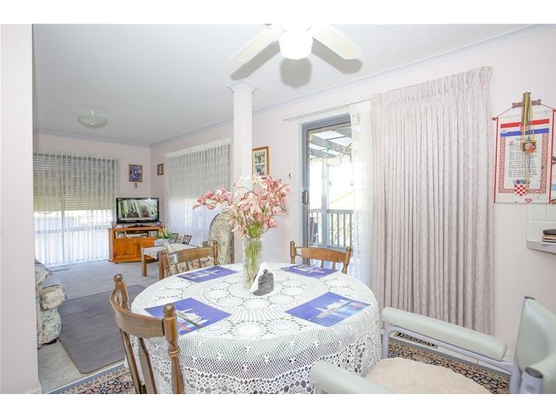 16 Anthony Court, Hallam VIC 3803