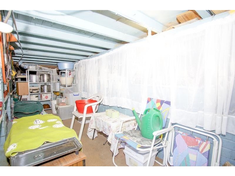 16 Anthony Court, Hallam VIC 3803