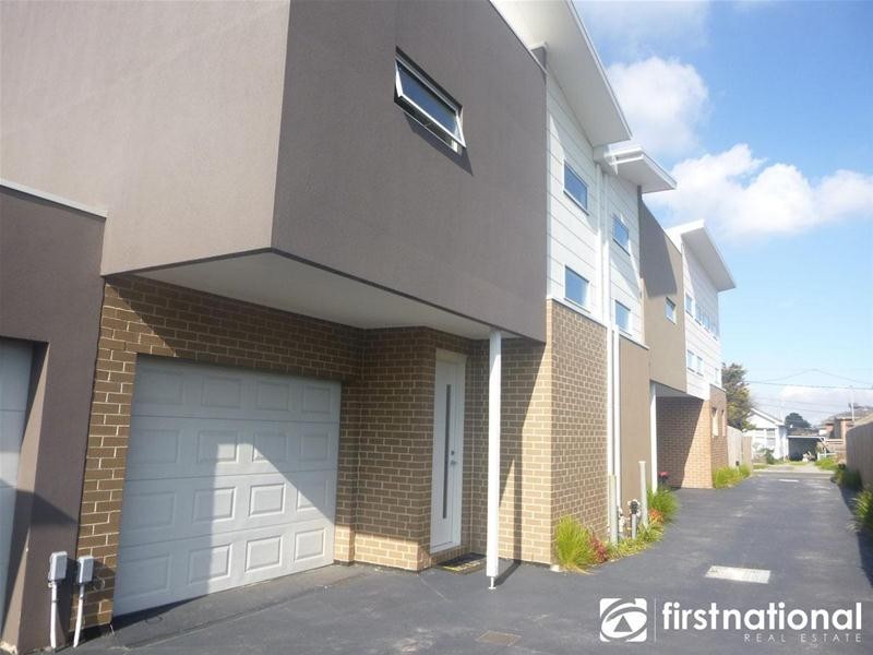 3/13 Grandview Avenue, Dandenong VIC 3175