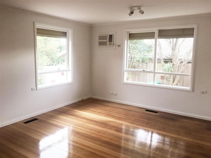 7 Castlecrag  Close, Endeavour Hills VIC 3802