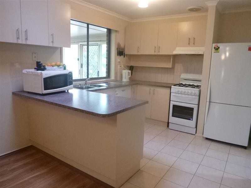 10 Wilmott Close, Berwick VIC 3806