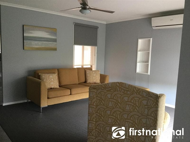 27 Maria Crescent, Pakenham VIC 3810