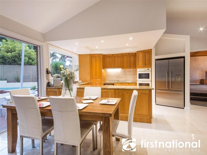 11 Cord Close, Berwick VIC 3806