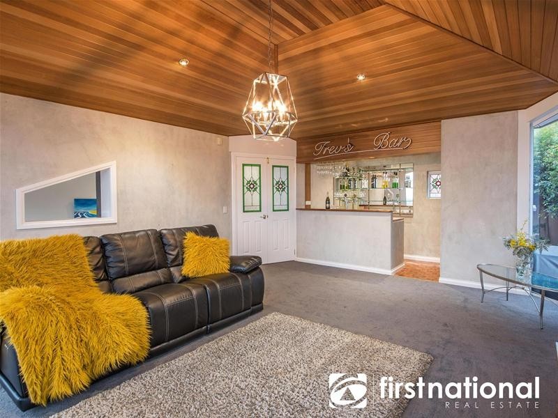 11 Cord Close, Berwick VIC 3806