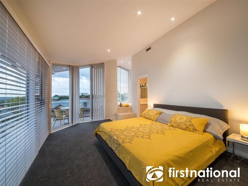 11 Cord Close, Berwick VIC 3806