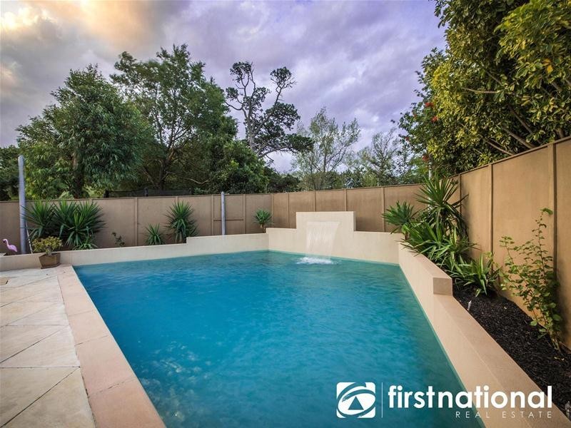 11 Cord Close, Berwick VIC 3806