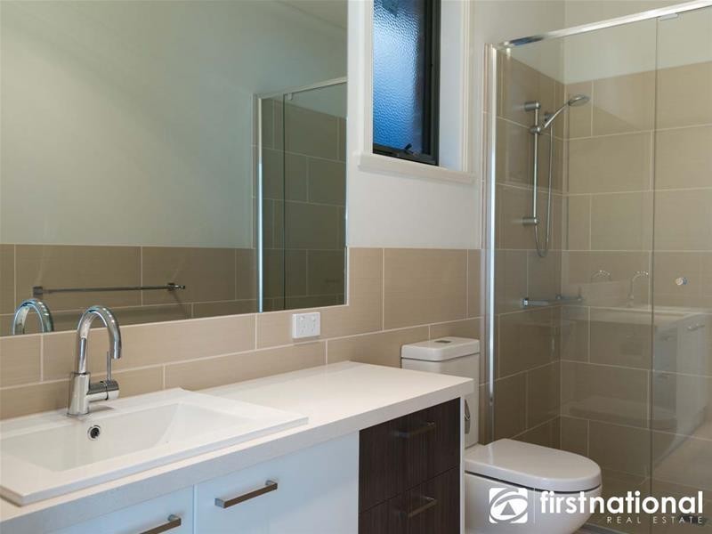 6/22 Buchanan Road, Berwick VIC 3806