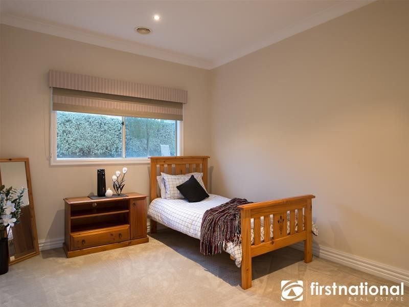 8 Nylander Road, Bunyip VIC 3815