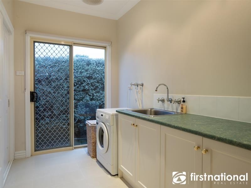 8 Nylander Road, Bunyip VIC 3815