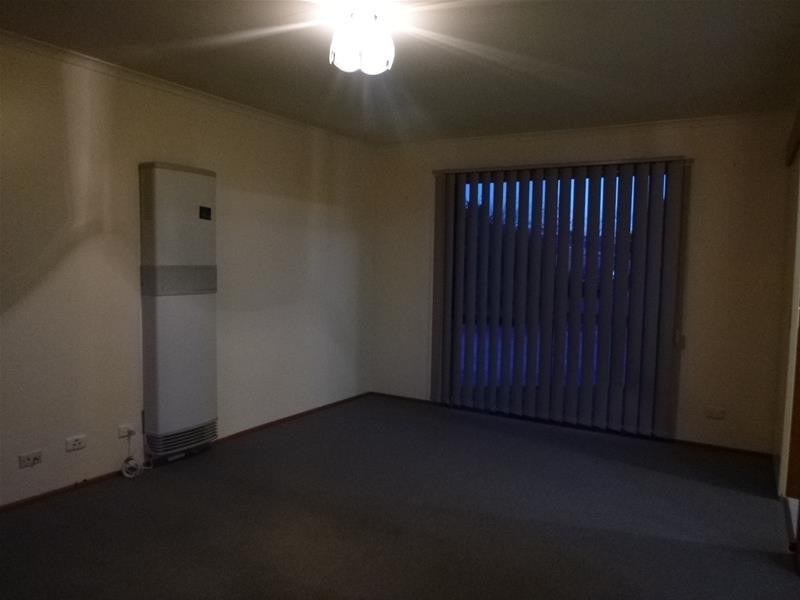 4/85 Princes Highway, Beaconsfield VIC 3807