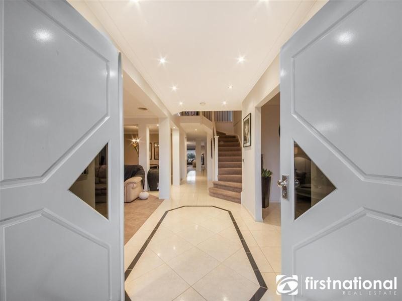 10 Daintree Grove, Narre Warren VIC 3805