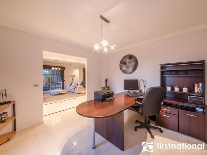 10 Daintree Grove, Narre Warren VIC 3805