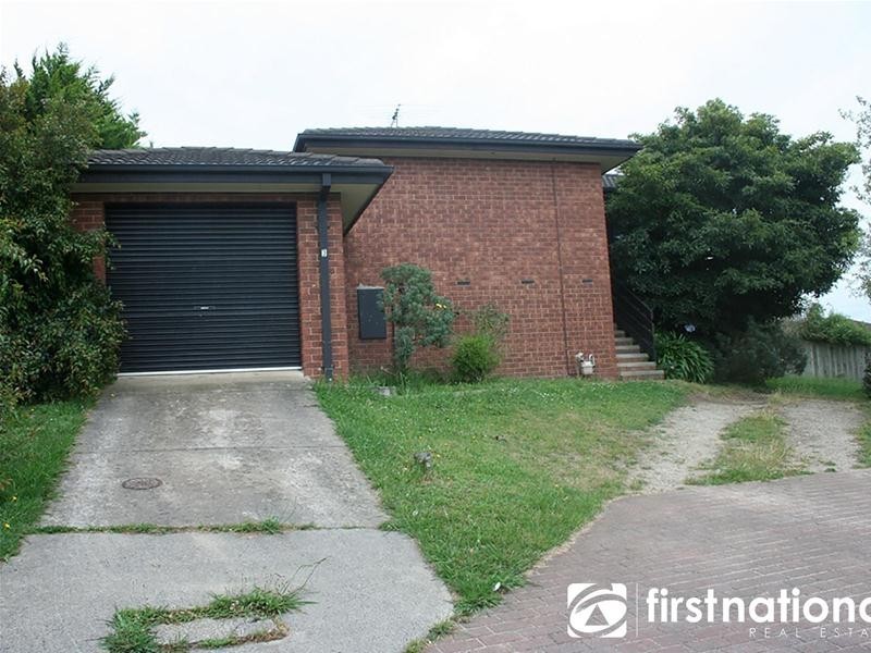 3 Lachlan Court, Pakenham VIC 3810