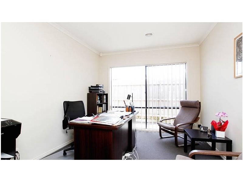 4 Cherrywood Way, Narre Warren South VIC 3805