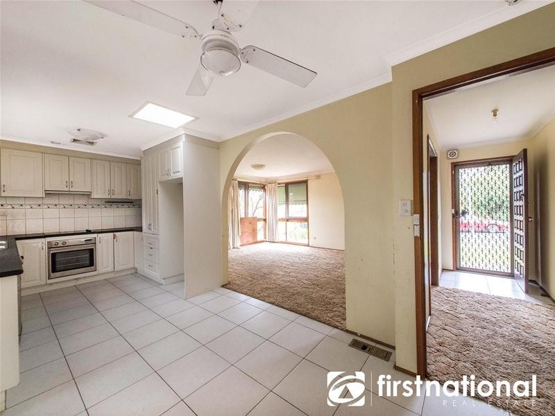 28 Upton Crescent, Narre Warren VIC 3805