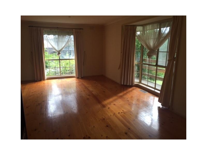 40 Struan Avenue, Endeavour Hills VIC 3802