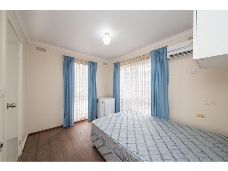 1/53 Henry Street, Pakenham VIC 3810