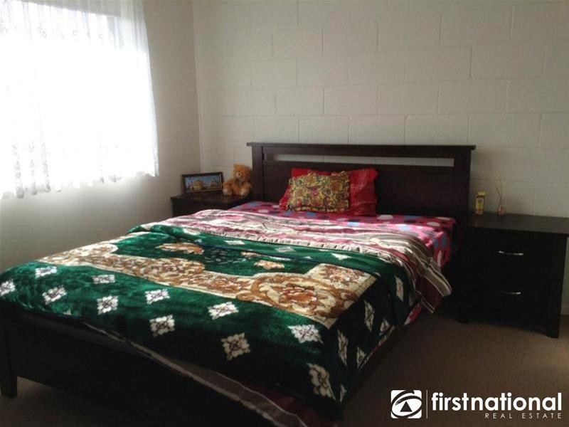 5/2-4 Charles Street, Pakenham VIC 3810