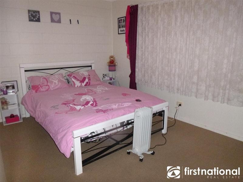 5/2-4 Charles Street, Pakenham VIC 3810