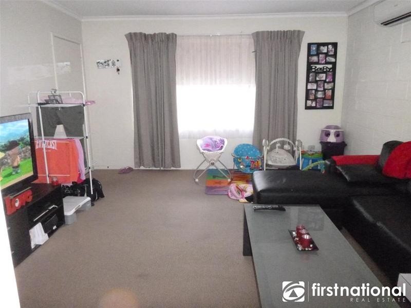 5/2-4 Charles Street, Pakenham VIC 3810